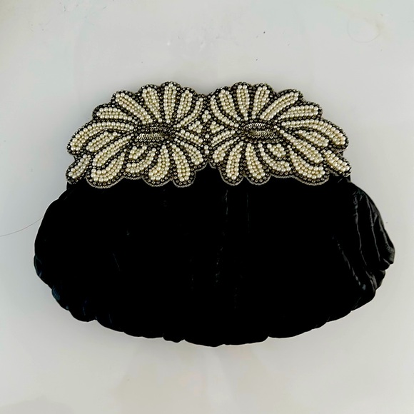 Beaded Evening Bag - Picture 1 of 3